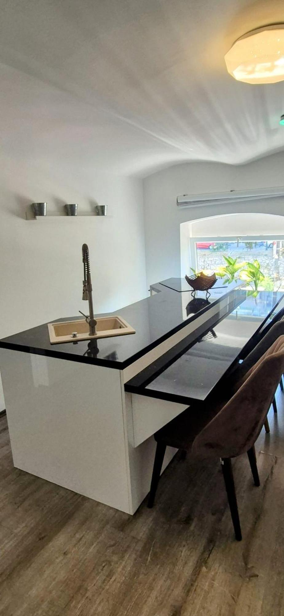 Obala Apartment *